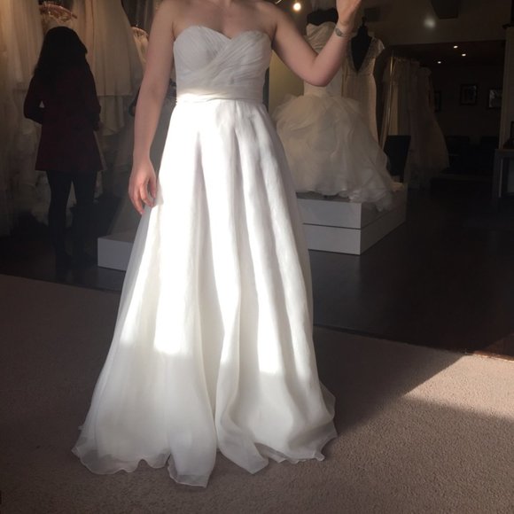 Strapless Wedding Dress (Theia Couture) - Picture 2 of 11